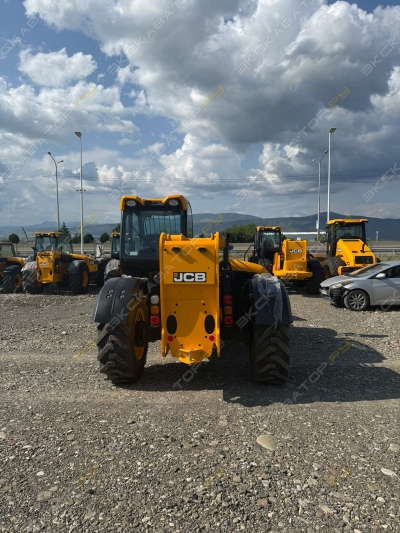 JCB 535-95 [1]