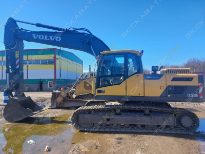 Volvo EC220DL [0]
