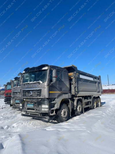 Sitrak C7H 8x4 [2]