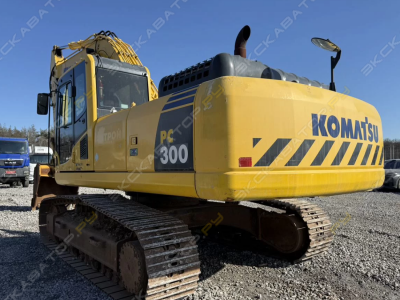 Komatsu PC300-8M0 [3]