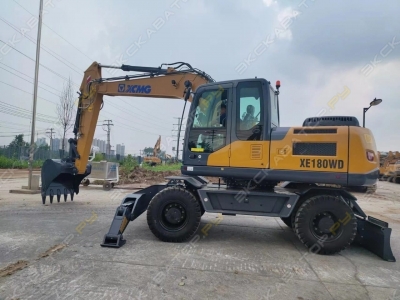 XCMG XE180WD [1]