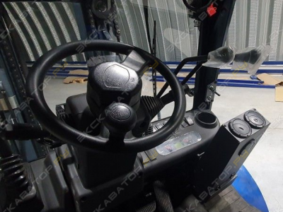 Кабина на вилочный погрузчик TRF 30-35 (4i4WD) [2]
