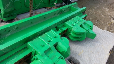 Трубный зажим Вибропогружателя ICE 110C